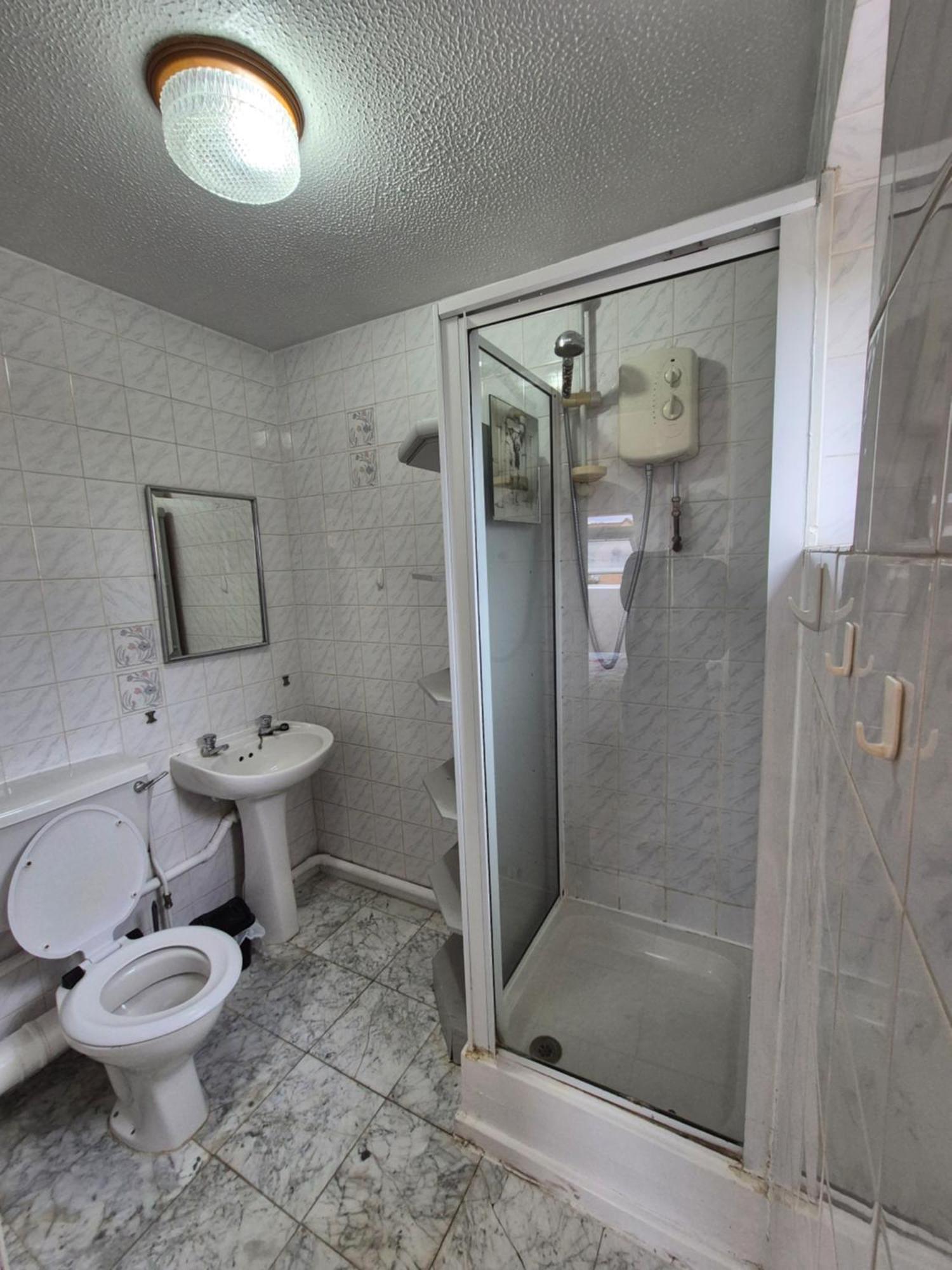 Spacious And Elegant Guest House With En-Suites Available In Canary Wharf London Exterior photo