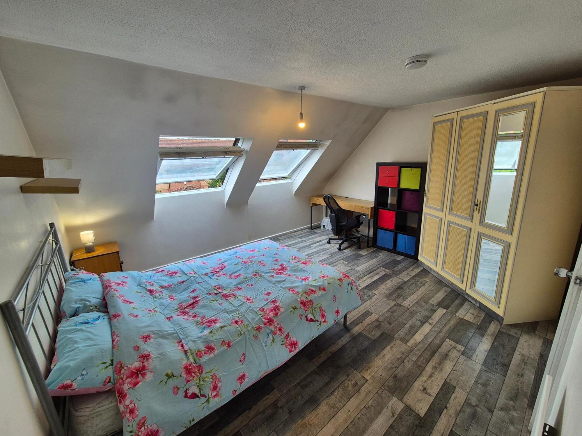 Spacious And Elegant Guest House With En-Suites Available In Canary Wharf London Exterior photo